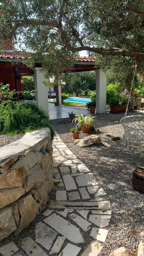D'amante Villa *
